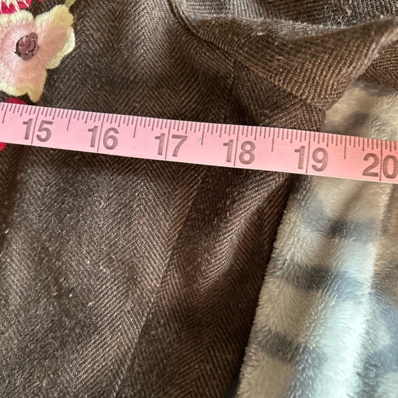 Tweed jacket - Picture 12 of 13